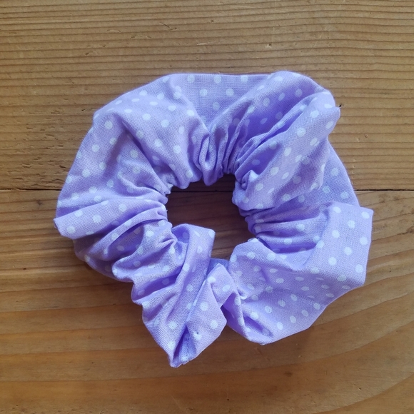 Accessories - Purple Polka Dot Scrunchie
